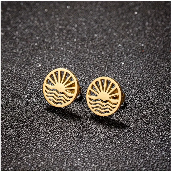 SUNNY CALIFORNIA OCEAN SUNSET STUD EARRINGS