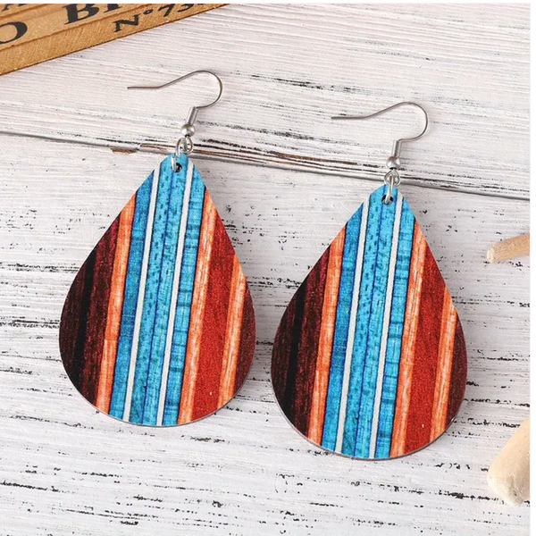 SUNNY CALIFORNIA TEARDROP WOODEN SURFBOARD EARRINGS