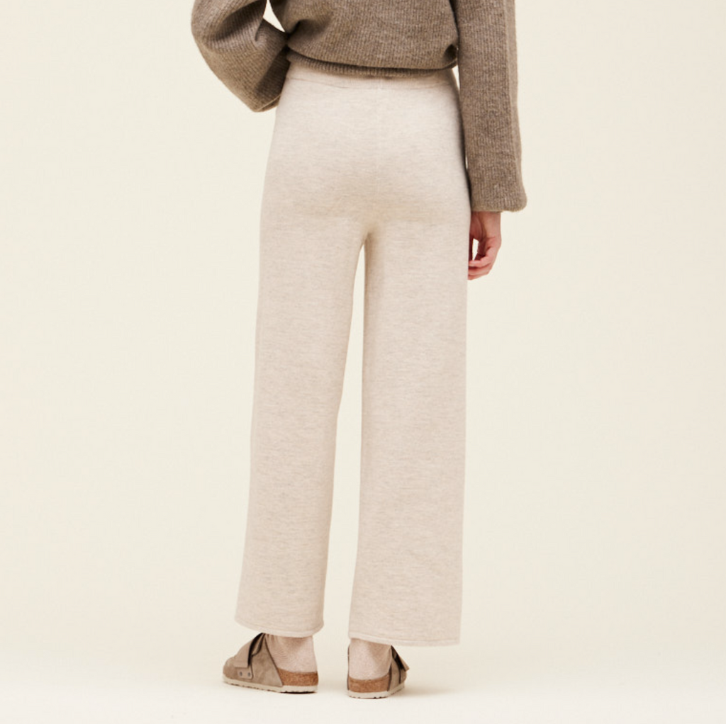 GRADE & GATHER STRAIGHT LEG KNIT PANTS - GREY MIST